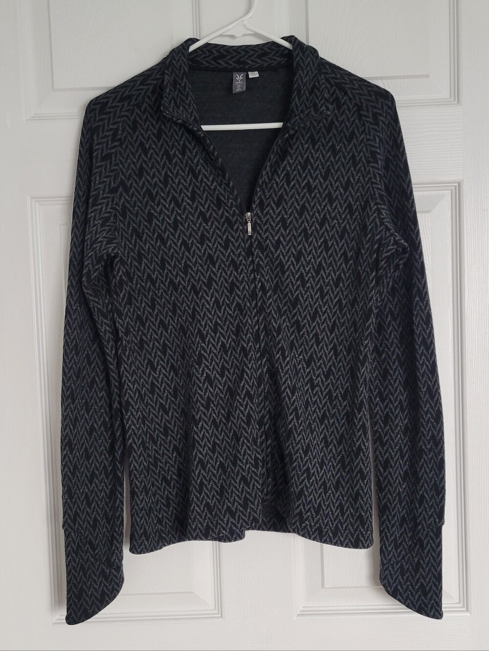 ibex Black/Grey 100% Wool Herringbone Zip-Up Long Sleeve Sweater